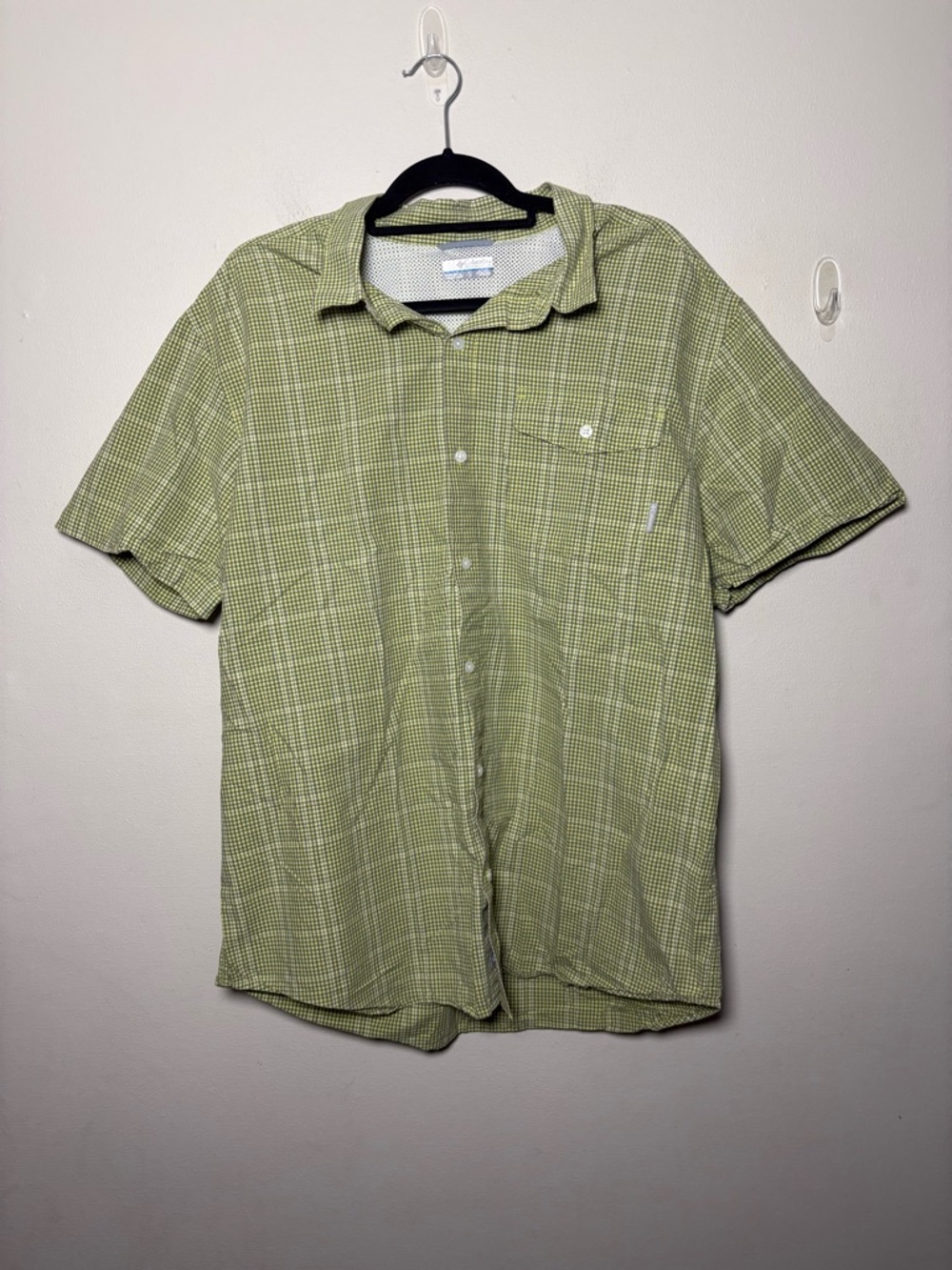 Columbia Fishing Shirt Men's XL Green Plaid Button Down Vented
